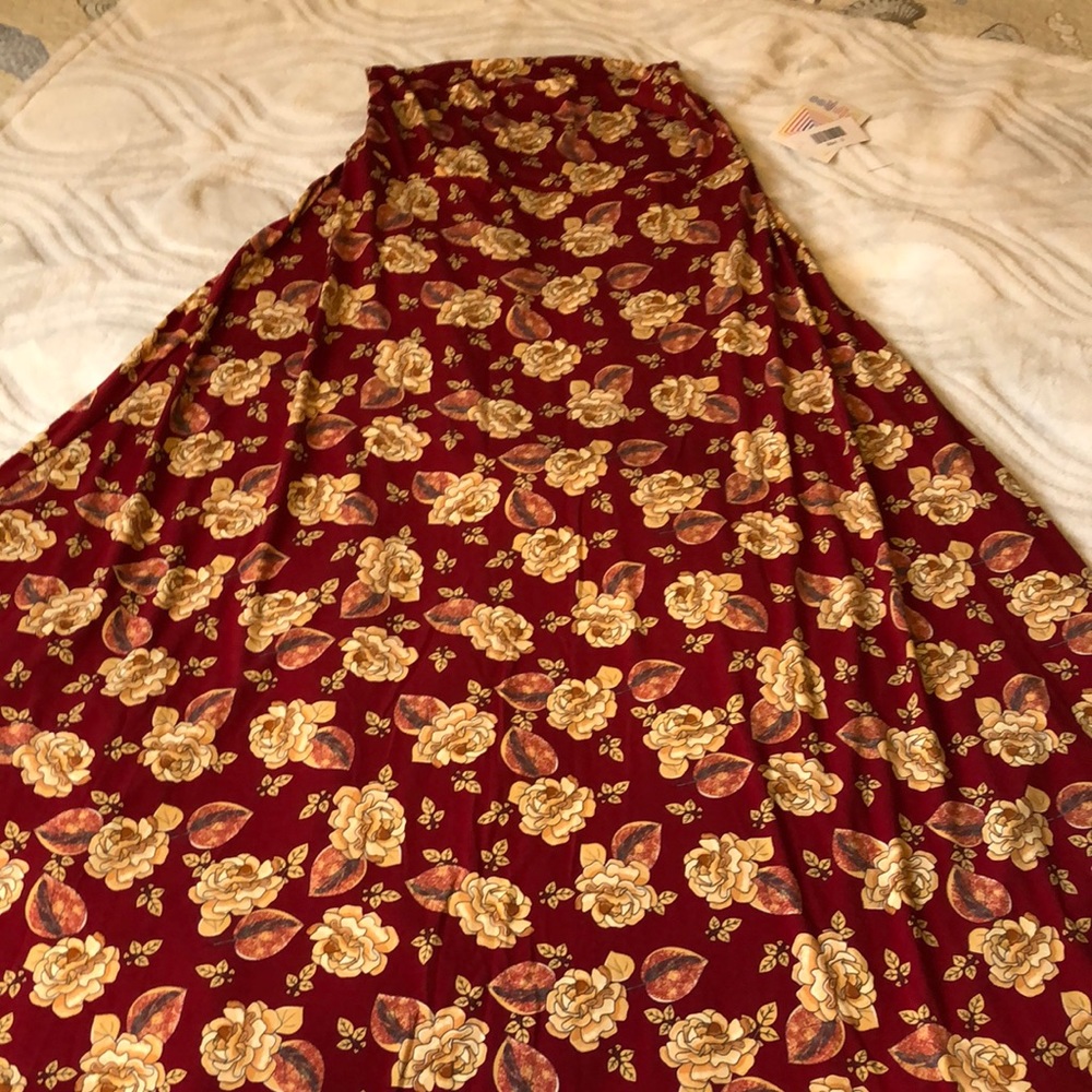 Lularoe Maxi skirt Small